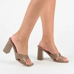 Wholesale 🌟 Journee Collection 👩 Women's Tru Comfort Foam Chazz 🩴 Sandals ✨ -Journee Collection Sales 4bdb1dcbfa9d4787bd82f472d8fdf19b ad794dae 71bb 45b4 a61f 1a6c289269f2 1080x