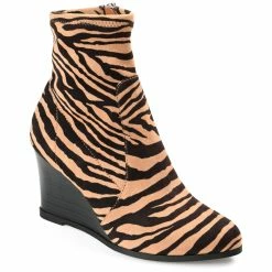 Buy 💯 Journee Collection 👩 Women's Tru Comfort Foam Hepburn Bootie 💯 -Journee Collection Sales 59dabe44cc544924b2e306cdbaf73100 e079962a 6ef1 4d7b 9b2c 38c971135f76 1080x