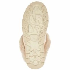 Best reviews of 🧨 Journee Collection 👩 Women's Faux Fur Trim Whisp Slipper 😍 -Journee Collection Sales 8e7f8975146c464f9bd24066aa9c86f1 9d195638 b0a0 40df 97e0 c90fb600fa39 1080x