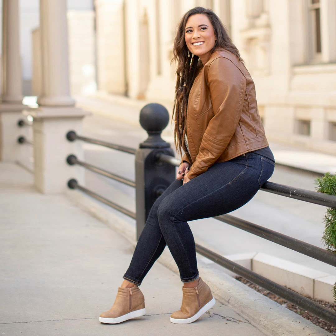 Discount ๐ Journee Collection ๐ฉ Women's Remmy ๐ Sneaker Wedge ๐ฅฐ 6 Discount ๐ Journee Collection ๐ฉ Women's Remmy ๐ Sneaker Wedge ๐ฅฐ - Image 6