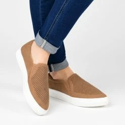 Cheap 😉 Journee Collection 👩 Women's Comfort Faybia 👟 Sneaker ✨ -Journee Collection Sales acece7414d6c42c092db187f74c83e6e 369d141a b967 4ffc 8ec7 0cce0166d2f2 1080x