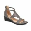 Best reviews of 😍 Journee Collection Trayle 👩 Womens Faux Leather Strappy Wedge 🩴 Sandals ✔️
