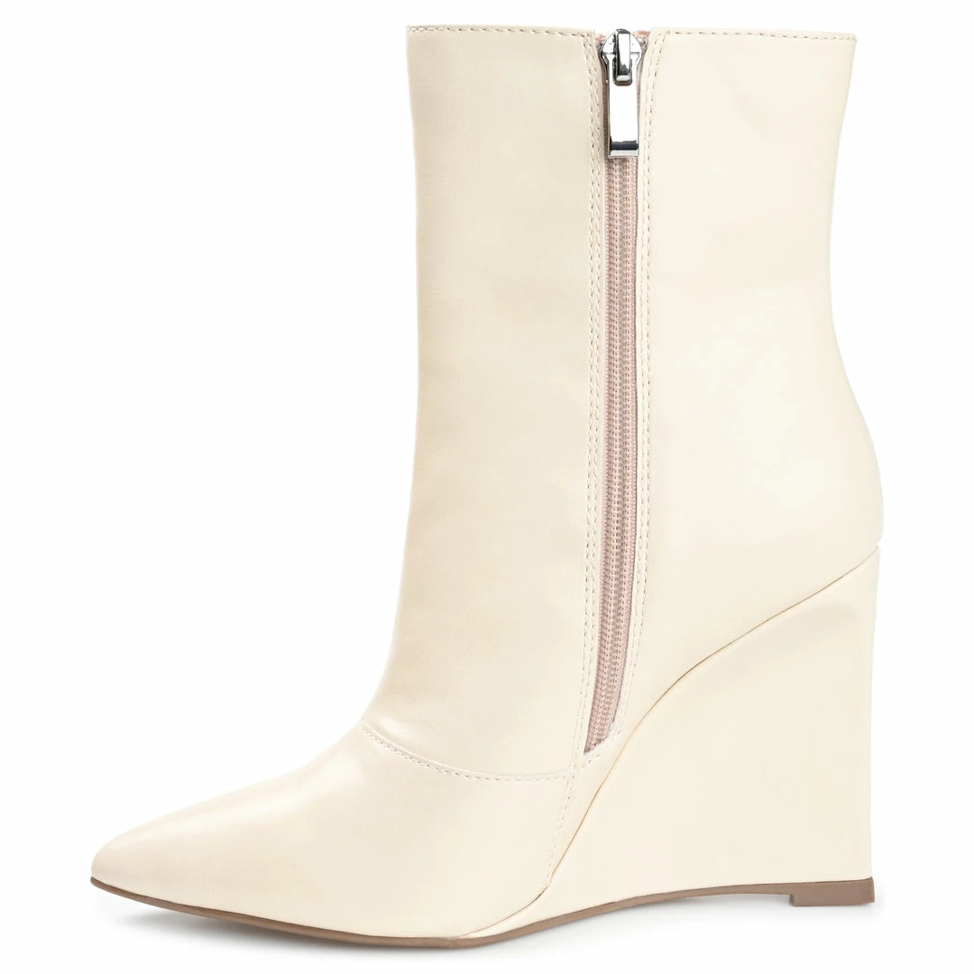 New ๐ Journee Collection ๐ฉ Women's Tru Comfort Foam Glorria Bootie โ๏ธ 2 New ๐ Journee Collection ๐ฉ Women's Tru Comfort Foam Glorria Bootie โ๏ธ - Image 2