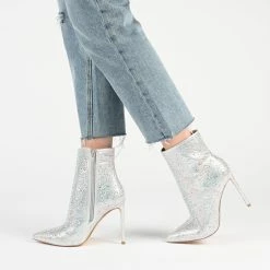 New ๐ Journee Collection ๐ฉ Women's Tru Comfort Foam Alexis Bootie ๐ 12 New ๐ Journee Collection ๐ฉ Women's Tru Comfort Foam Alexis Bootie ๐ -Journee Collection Sales e0be12553140433cb82482b09af91590 1080x