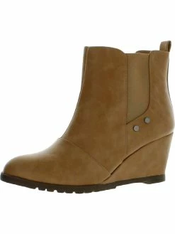 Buy 😍 Journee Collection Jessie 👩 Womens Faux Leather Ankle Wedge 🥾 Boots ⌛ -Journee Collection Sales e1736a5df75245419c3ef839642b8f9e 9f091341 62a2 4b80 b112 6f6c1e3803de 1080x